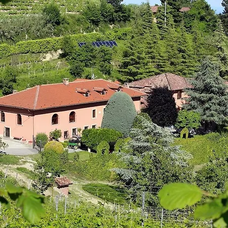 Giarvino Boutique Bed & Breakfast