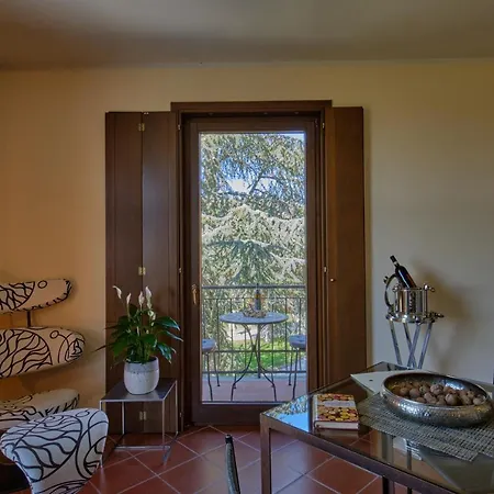 Giarvino Boutique