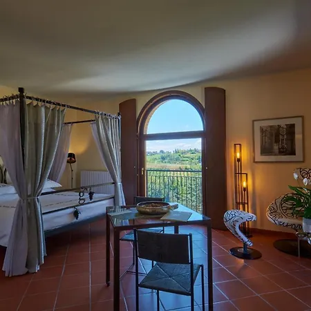 Giarvino Boutique Bed & Breakfast 3*